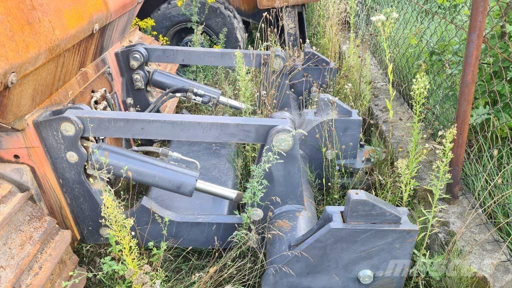 CASE 1150 M 履带、链条和底盘