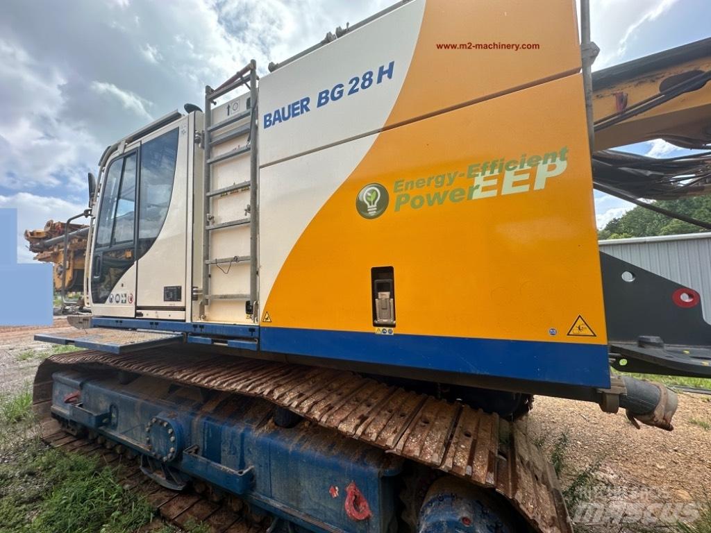 Bauer BG 28 H 工程钻机