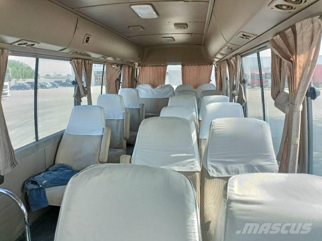 Toyota Coaster Bus 迷你巴士