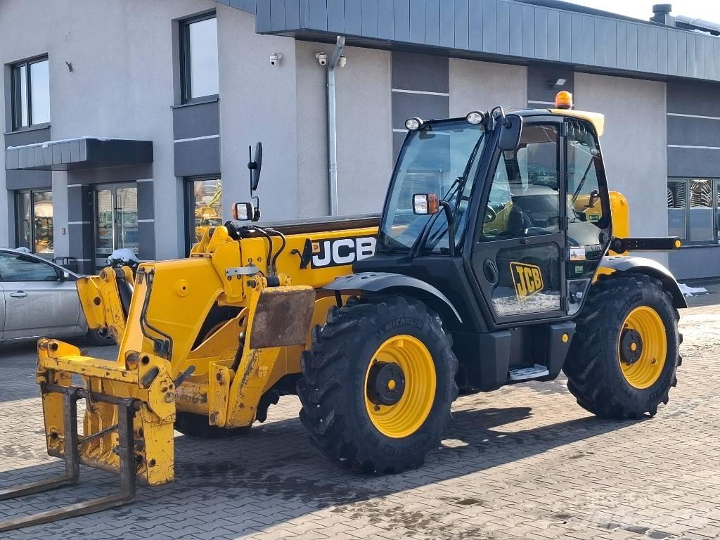 JCB 533-105 伸缩臂叉装车|叉装车