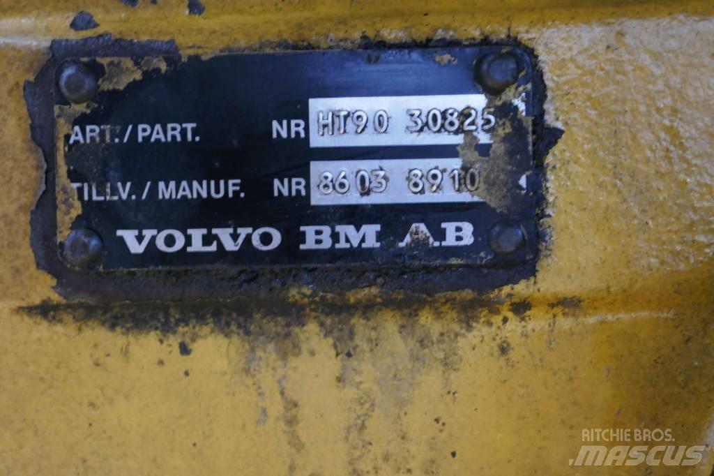 Volvo BM L 50 传动装置