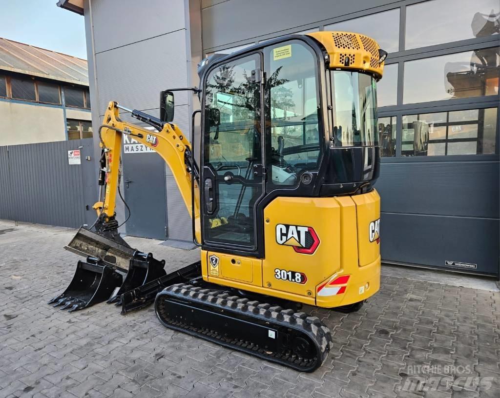 CAT 301.8 小型挖掘机