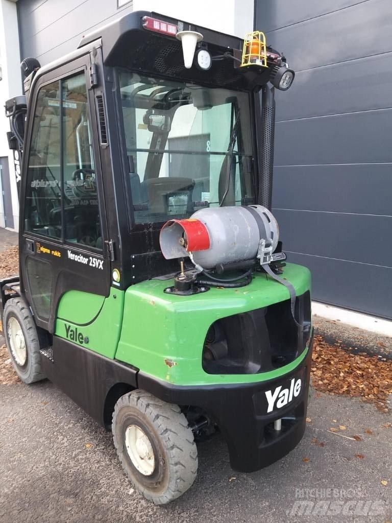 Yale GLP25VX 天然气叉车