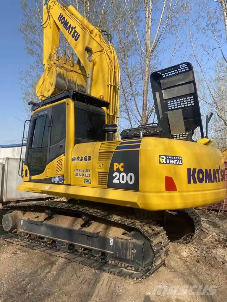 Komatsu pc200-8 履带挖掘机