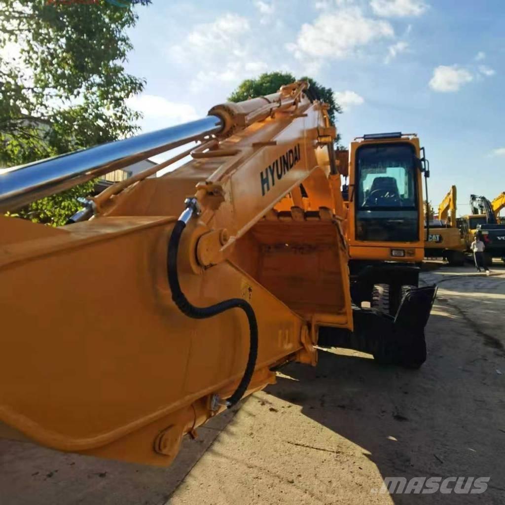 Hyundai R210w-7 轮式挖掘机