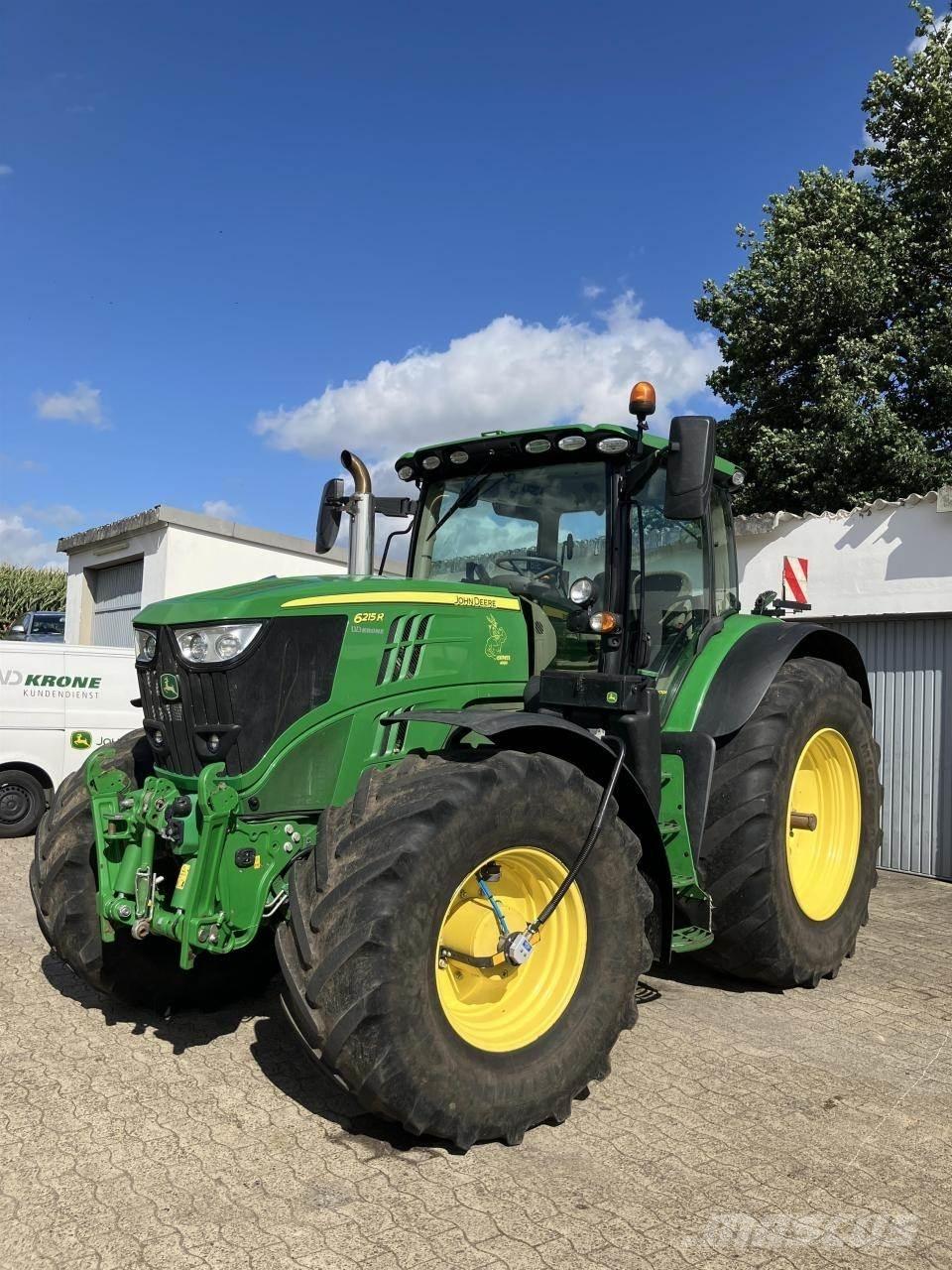John Deere 6215R 拖拉机/农用车