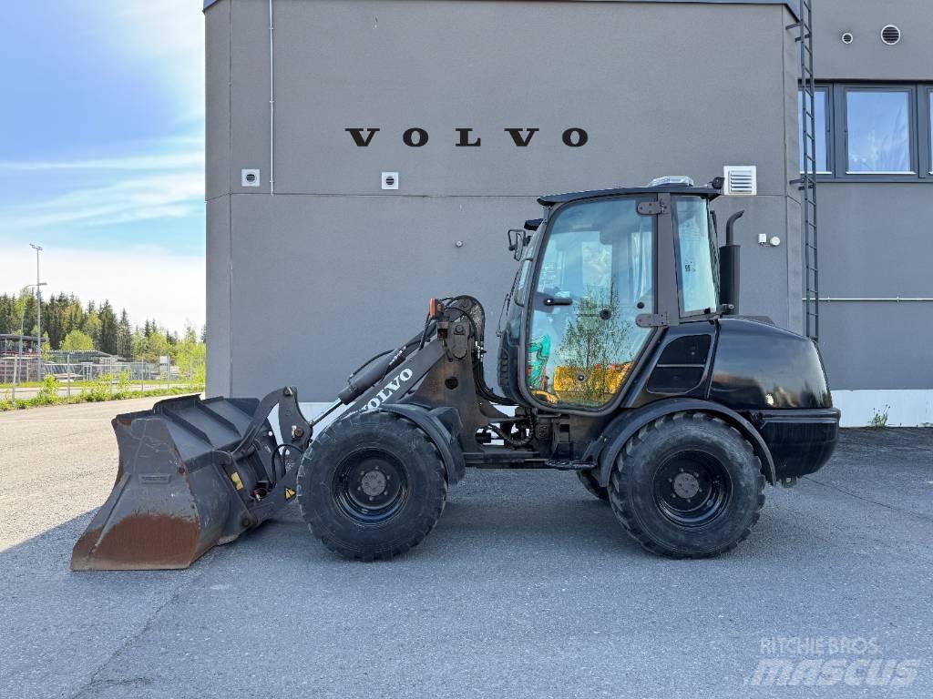 Volvo L 25 F 轮式装载机