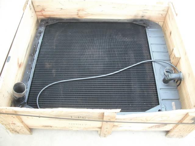CAT radiator 140 G 平地机/推土机