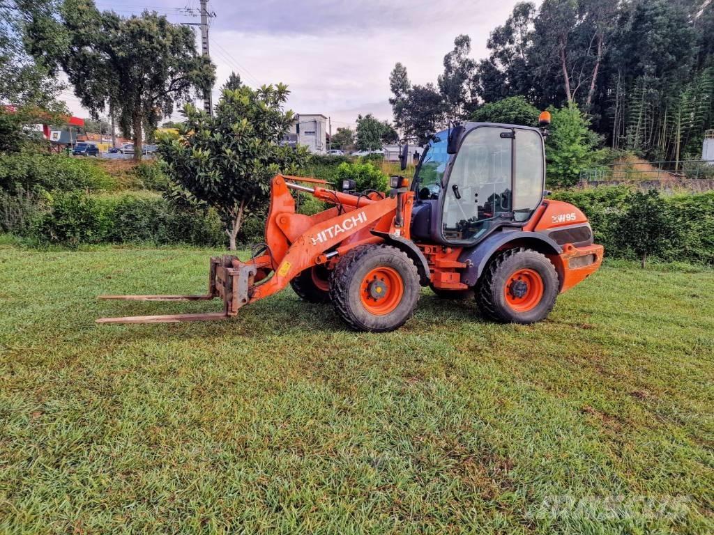 Hitachi ZW 95 轮式装载机
