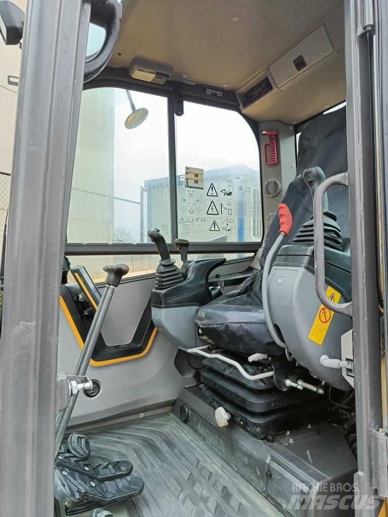 Volvo ECR 88 D 轮式挖掘机