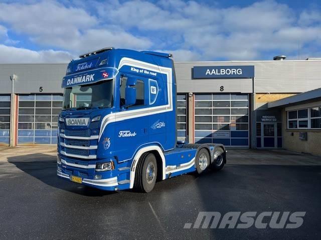 Scania S 500 牵引车
