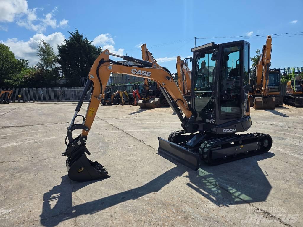 CASE CX25D 小型挖掘机