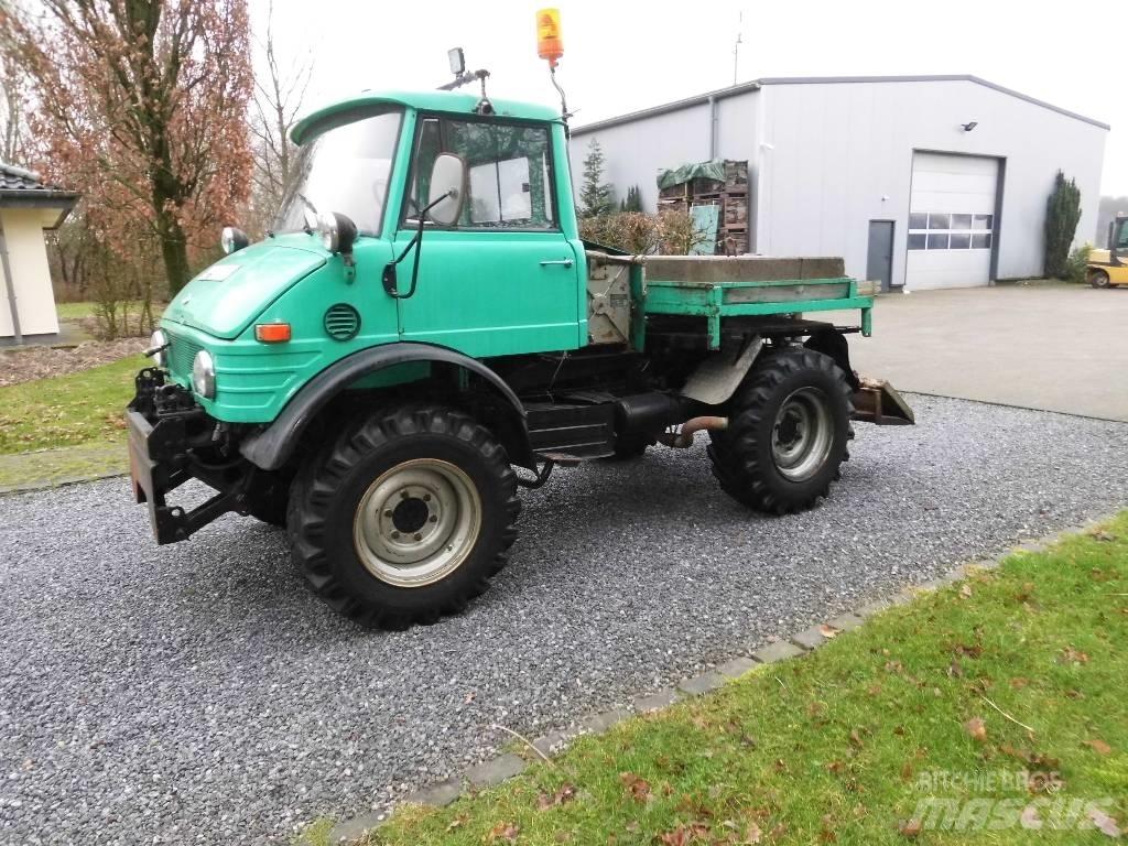 Unimog 406 拖拉机/农用车