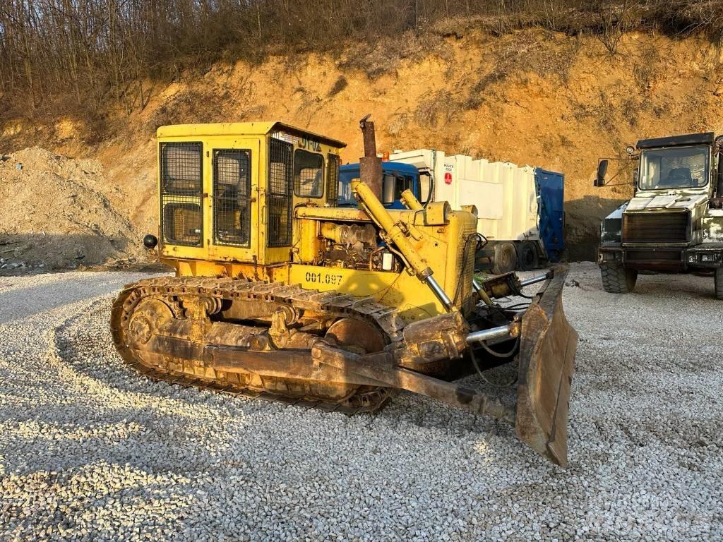 CAT D 6 C 履带式推土机