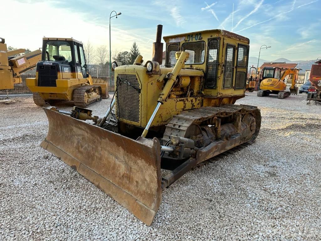 CAT D 6 C 履带式推土机