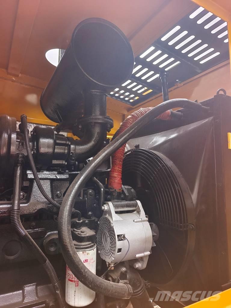 XCMG GR 2153 平地机/推土机