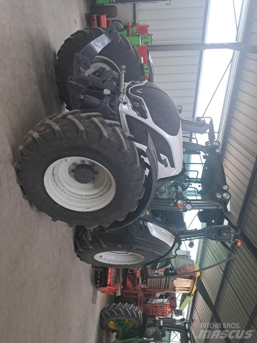 Valtra N155 拖拉机/农用车