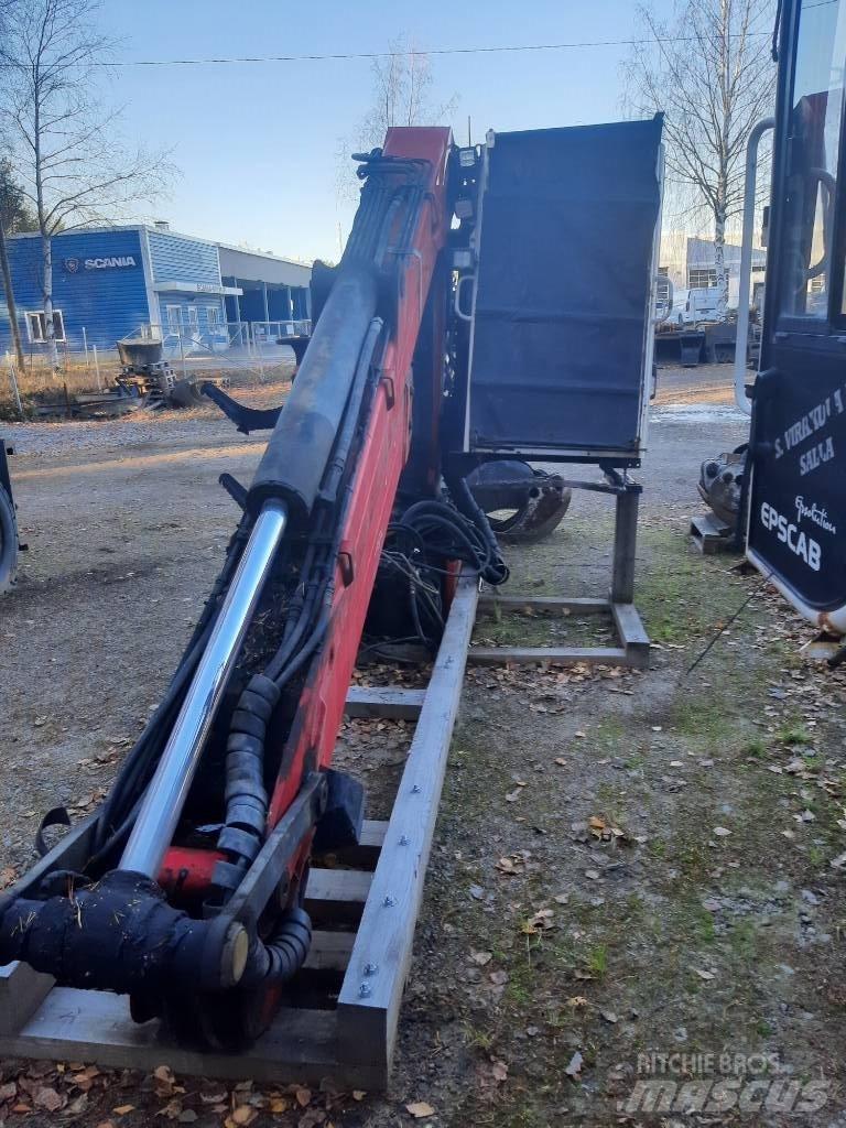 Epsilon Q150L97 木材起重机