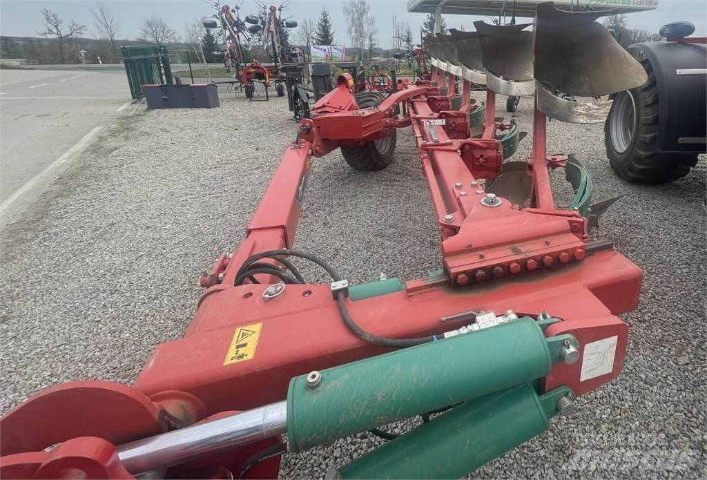 Kverneland PG 100 双向犁