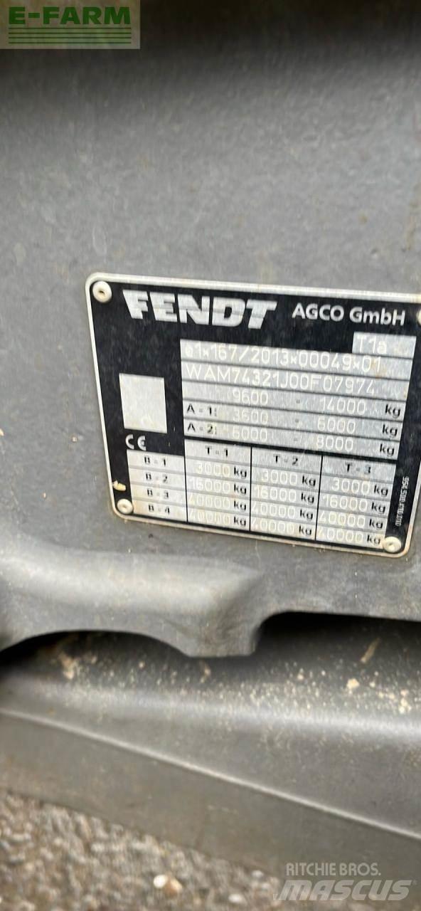 Fendt 724 拖拉机/农用车
