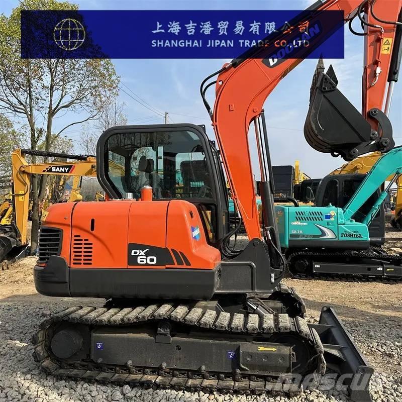 Doosan DX 60 小型挖掘机