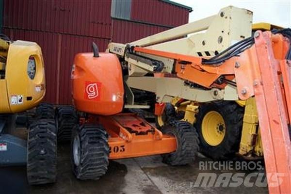 JLG 450 AJ (15 metros) 曲臂高空工作平台