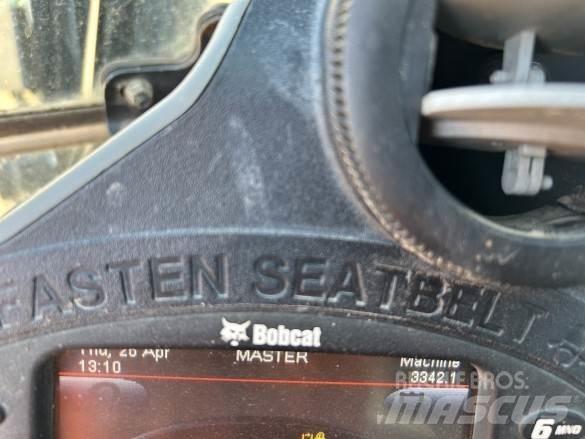 Bobcat E45 履带挖掘机