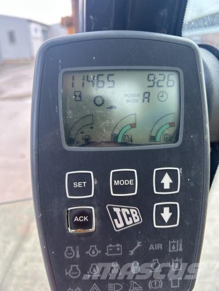 JCB JS130 履带挖掘机