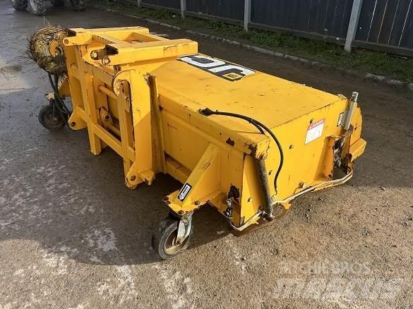 JCB SWEEPER SC240 建筑机械-其他
