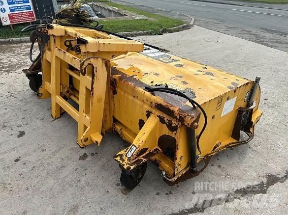 JCB SWEEPER SC240 建筑机械-其他