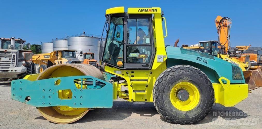 Ammann ASC170 复合式压路机