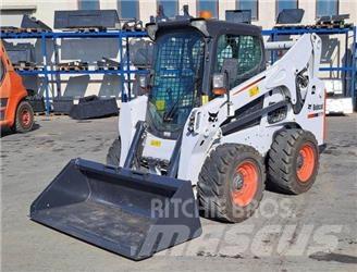 Bobcat S770HF 滑移装载机
