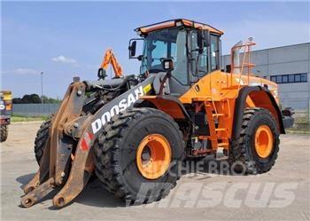 Doosan DL420-5 CVT 轮式装载机