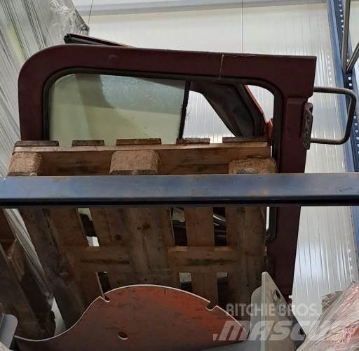 Doosan DX235NLC-5 建筑机械-其他
