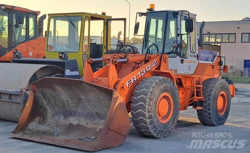 Fiat-Hitachi FR130-2 轮式装载机