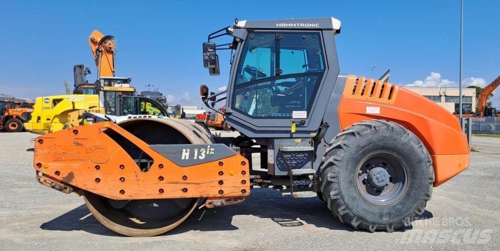 Hamm H13IX 复合式压路机