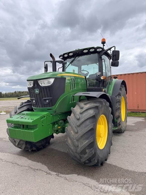 John Deere 6215R 拖拉机/农用车