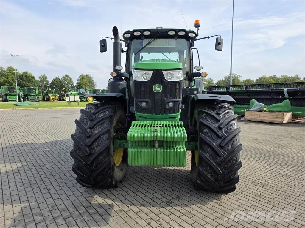 John Deere 6215R 拖拉机/农用车
