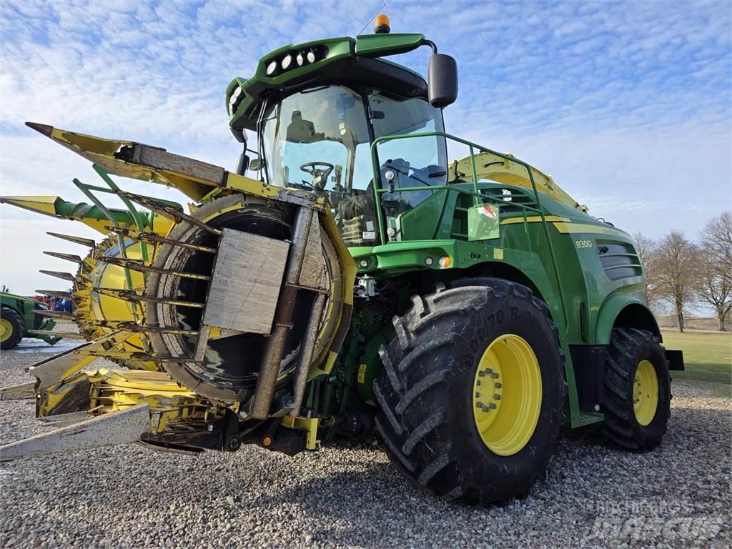 John Deere 8300 自走式青贮饲料收割机