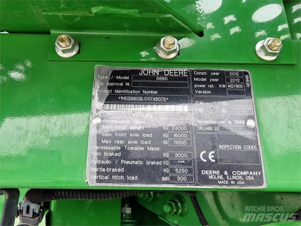 John Deere S680 联合收割机