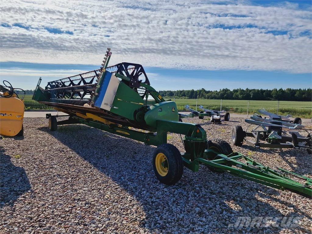 John Deere S680 拖拉机/农用车