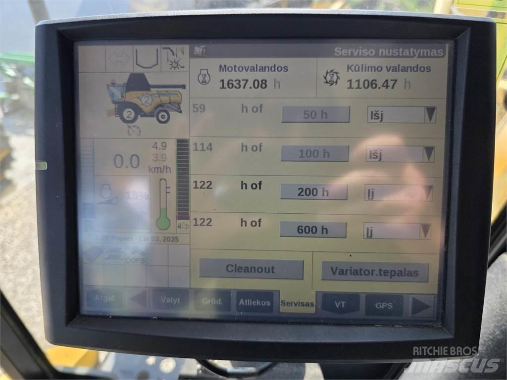 New Holland CX8.80 联合收割机