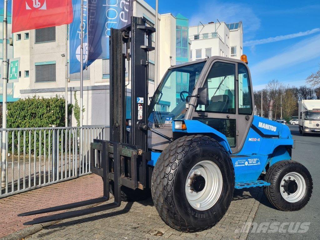 Manitou M 30.4 越野叉车|叉装车