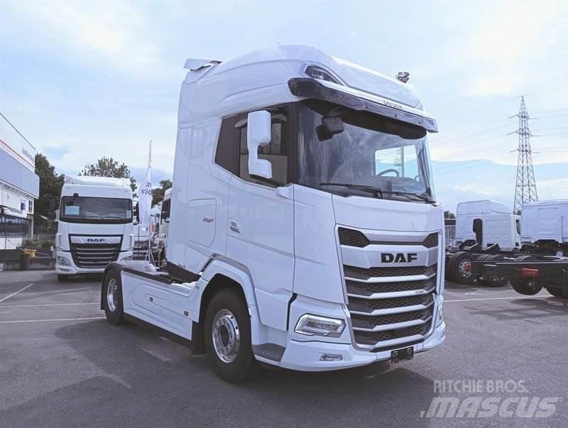 DAF XG+ 530 TRATTORE 牵引车