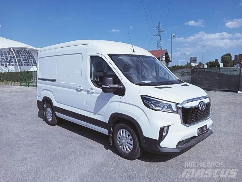 MAXUS eDeliver9 商务面包车