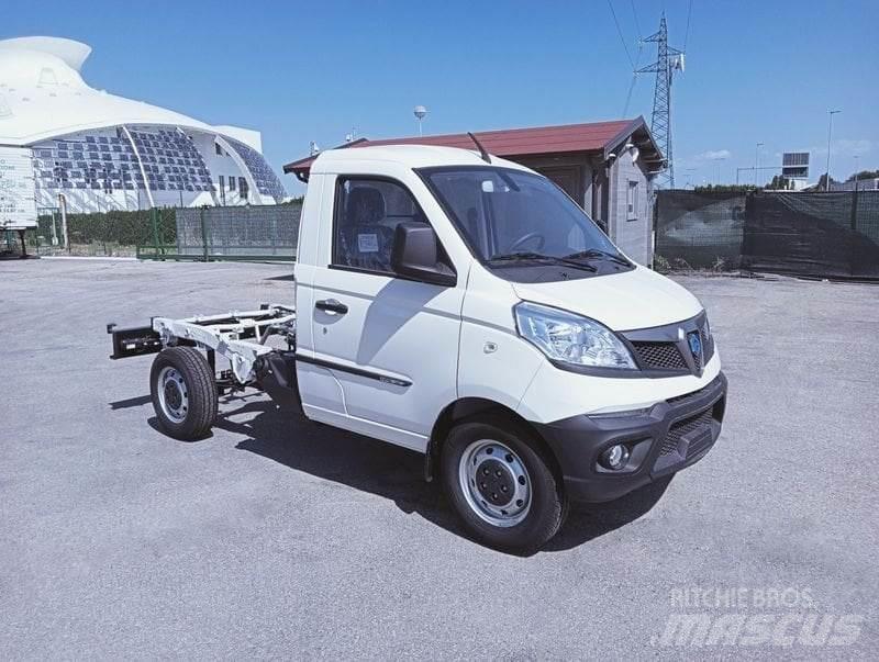 Piaggio Porter NP6 商务面包车