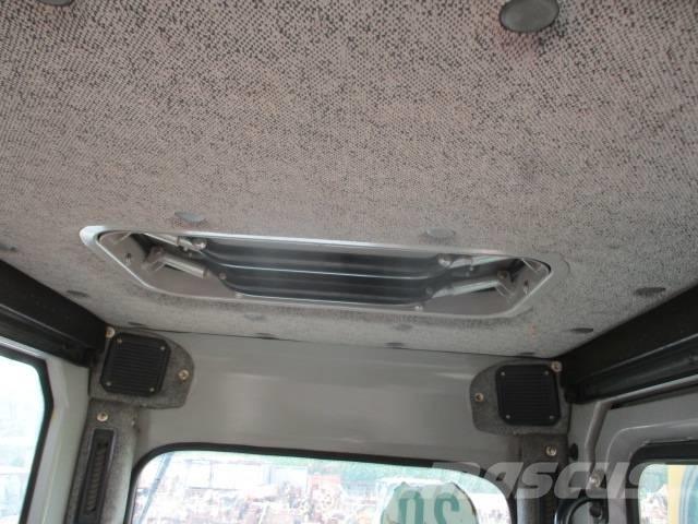 Liebherr A 900 C ZW 轮式挖掘机