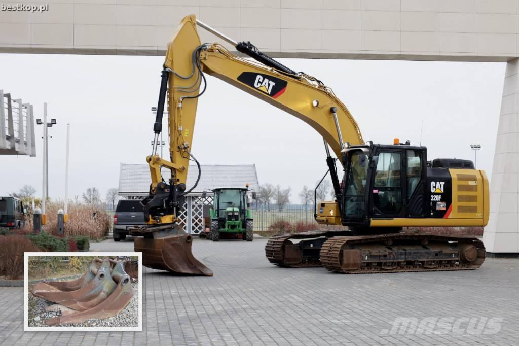 CAT 320 FL 履带挖掘机