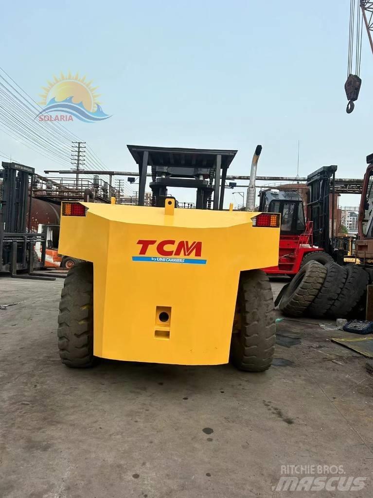 TCM FD 25 柴油叉车