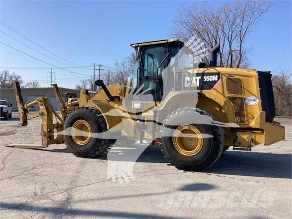 CAT 950M 轮式装载机